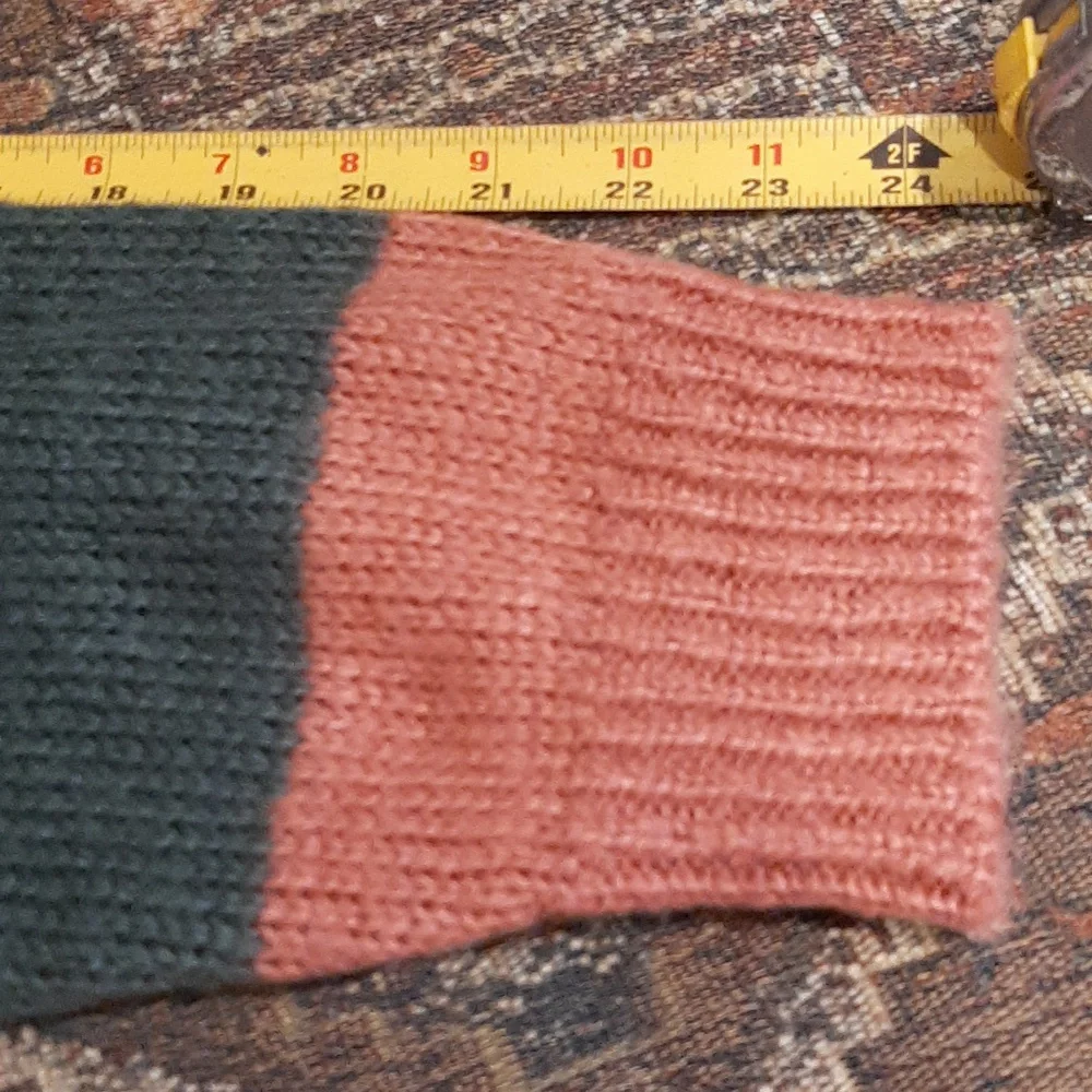 O'neill Sweater Oversized Size Large